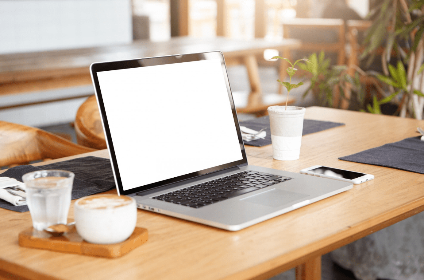 How to use Python on Mac for beginners in 2025